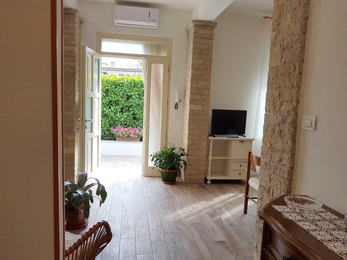 A Casa Di Clementina Apartment Raffa Exterior photo